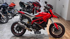 DUCATI 821 HyperMotard