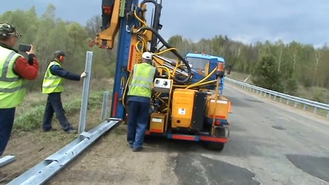 Сваебойная установка KTC Hammer. Ульяновская область, г. Димитровград.