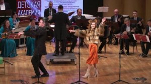 "ЗАЯЧЬЯ ИЗБУШКА" музыкальная сказка, режиссер - Татьяна Крошилина (Большой зал РАМ им. Гнесиных)