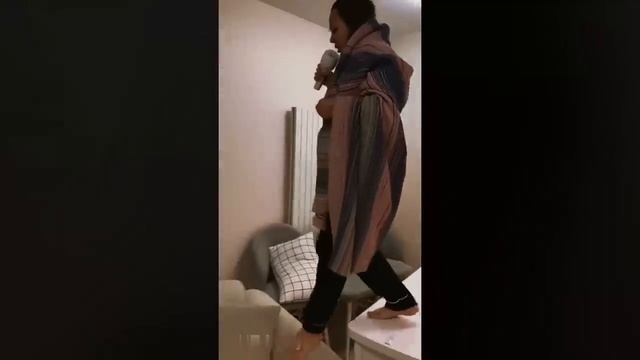 ПОПРОБУЙТЕ НЕ СМЕЯТЬСЯ 🤣🤣 Подборка лучших смешных видео — неудачи и веселые моменты 😂 смотреть онлайн