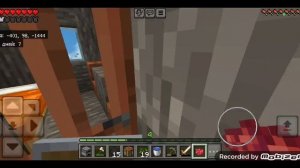 выживание в Майнкрафт 1