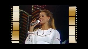 ЛЮДМИЛА СЕНЧИНА «КАМУШКИ»