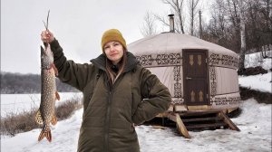 ЮРТА - НОЧУЕМ В ДОМЕ КОЧЕВНИКОВ! РЫБАЛКА С НОЧЕВКОЙ! Ловушки на щуку | Семейная рыбалка и отды