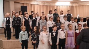 Сл. Ю.Кима, муз. Г.Гладкова. Точка, точка, запятая... Исп. Сводный хор 1 класса