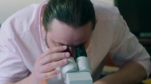 1. Микроскоп. Там где чисто, нет микробов!