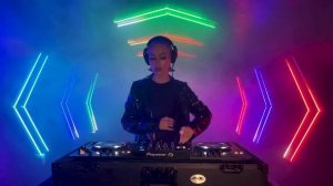 ARi - Metasin Live Series Ep. 004 (VEVAL.RU)