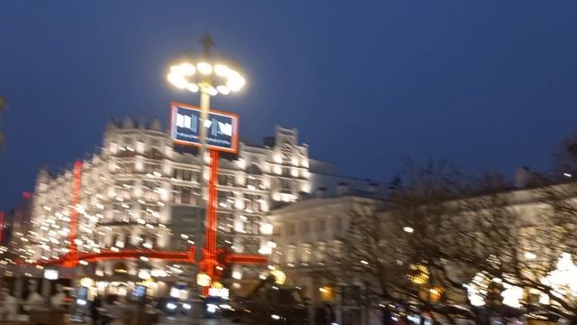 Большой и Малый театры на Театральной площади в Москве.