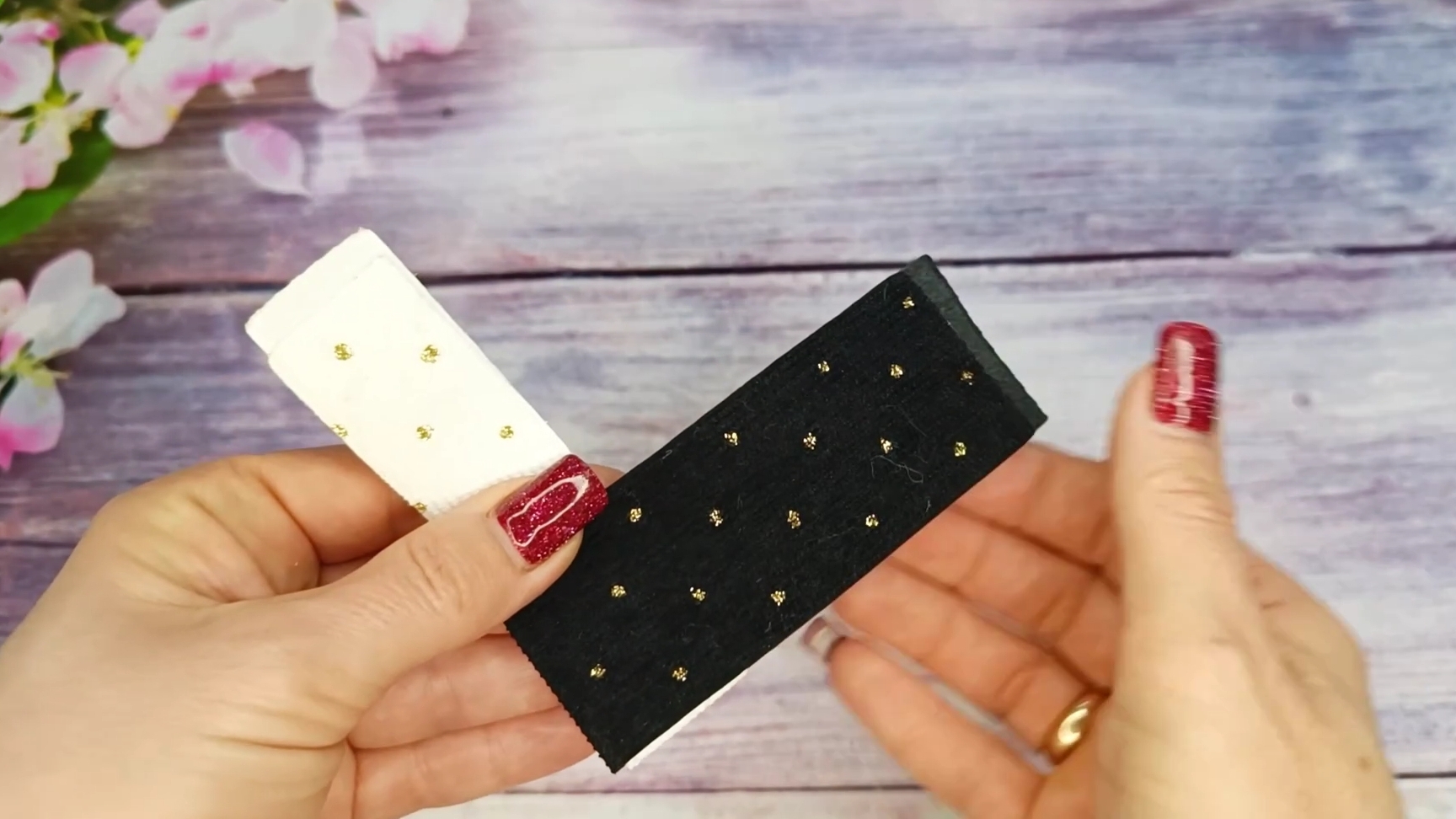 Сделала СРАЗУ МНОГО И Не пожалела/Делать быстро и легко/ красивые резиночки для девочек. смотреть онлайн