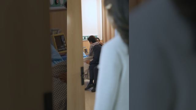 【Love Movie】她被未婚夫強迫捐腎導致流產，一咬牙悔婚嫁給總裁小叔，豈料總裁只是把她當替身！✨ 中国电视剧