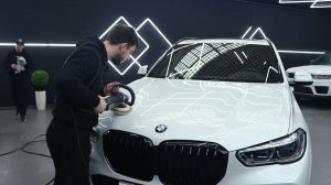 Керамическое покрытие кузова BMW X5 G05: Непревзойденная защита и блеск