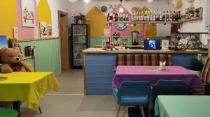 Лучшая детская кофейня с игровой комнатой.