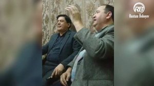 ОҒАБЕК СОБИРОВ синфдошлари даврасида👍 АЗАМАТ ОТАЖОНОВ билан  хазиллашди😂👏