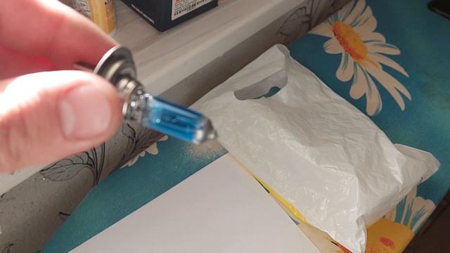 Лампы H7 Koyto WB III через месяц. Несколько часов работы. Сделано в Ю. Корее