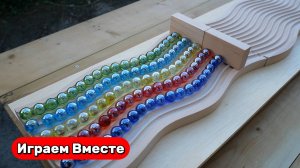 Строим интересные горки и запускаем разноцветные шарики ! Видео для детей