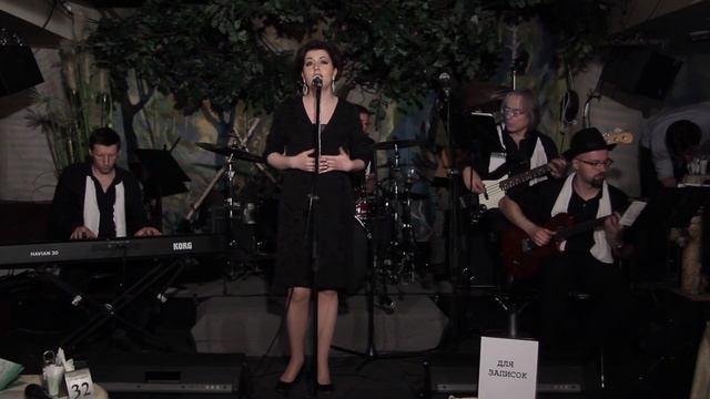 "Звездный кафе-шантан"-3. Ирина МАРГО "Parle plus bas" - "Говори тише" смотреть онлайн