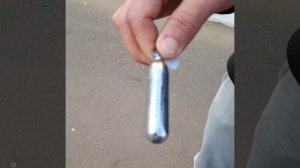 Стрельба из пневматики с балкона по людям в парке