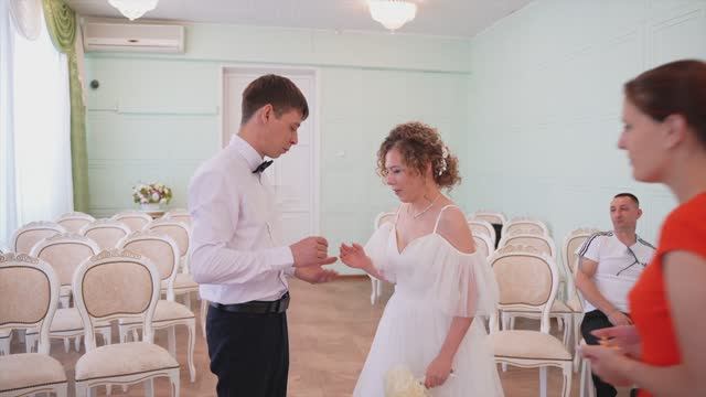 ЗАГС ПОДОЛЬСК СВАДЕБНЫЙ ВИДЕОГРАФ / ВИДЕООПЕРАТОР НА СВАДЬБУ Раушан & Екатерина 22.08