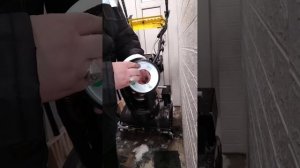 Замена фрикционного кольца (колеса) на снегоуборщике Хутор.