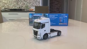 Обзор модели КАМАЗ - 54901 в масштабе 1/43 от AVD models