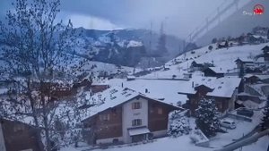 Красивая швейцарская деревня Гриндельвальд зимой🇨🇭Снежная прогулка по швейцарской долине ❄️🇨🇭