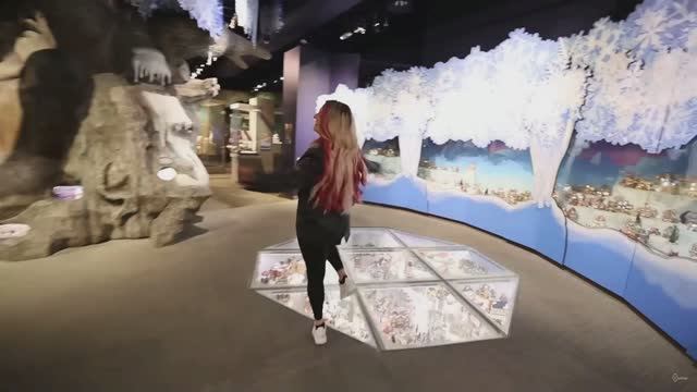 Самая большая коллекция MINI в мире смотреть онлайн