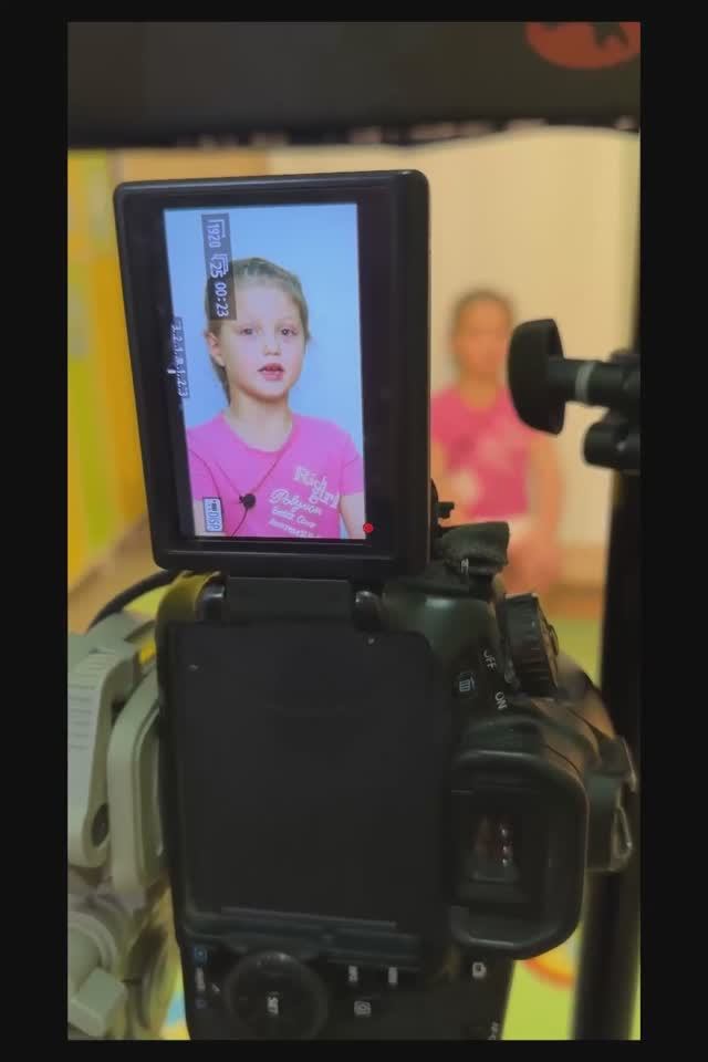 ЖивыеКниги в Томске #shots #томск#выпускныеальбомы смотреть онлайн