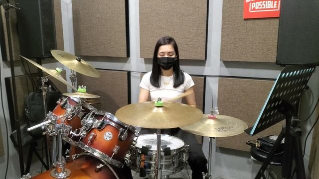 你的答案 - 阿冗 (Drum Cover by Kelly Wong)