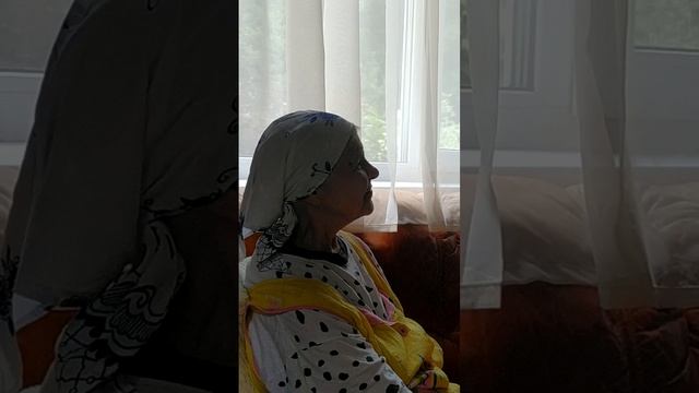 Дача .Гимн Бабы Гели смотреть онлайн