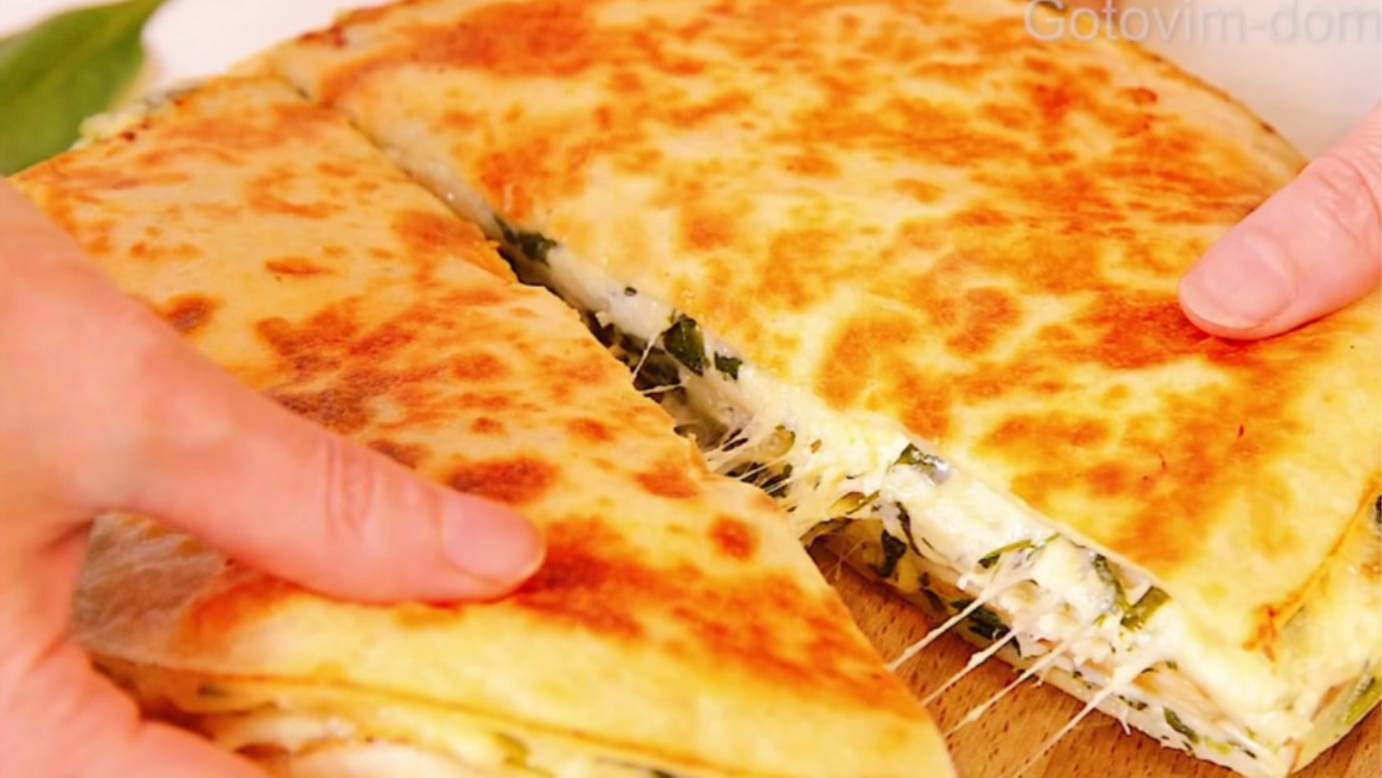 Быстрые лепешки с сыром