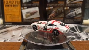 Toyota 2000-gt tomica 1:64