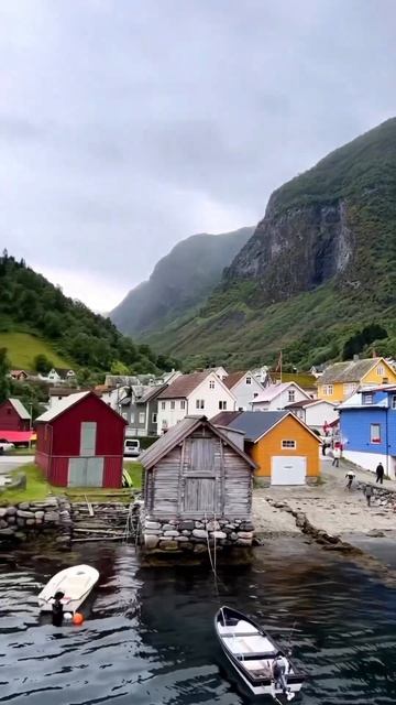 The beautiful village of Undredal, Norway.  Красивая деревушка Ундредал, Норвегия.