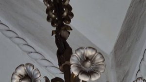 Допотопные светильники. Метро Арбатская. Гостиница Ленинградская.