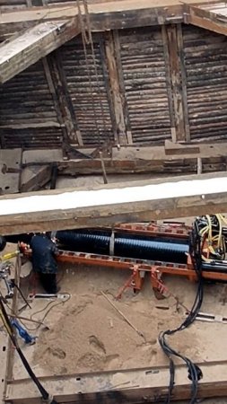Машина направленного бурения шнековая МНБШ-600 на глубине 17 м