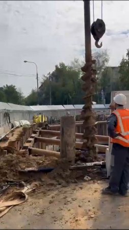 Бурение под трубы для погружения в существующий котлован 🔝 Услуги бурения тел. +7 (985) 185-77-77.