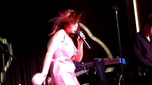 Marina And The Diamonds - Hermit The Frog LIVE HD (2011) Las Vegas Cosmopolitan