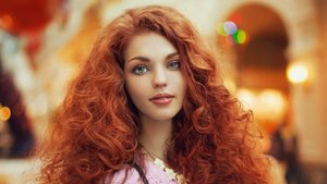 Песня "Чувство". Текст  и монтаж видео: Л. Ломаева. Музыка и исполнение  песни: suno ai.