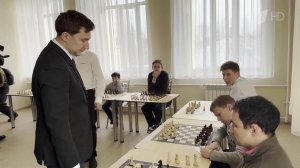 В Луганске сегодня открыли шахматный клуб российского гроссмейстера Сергея Карякина