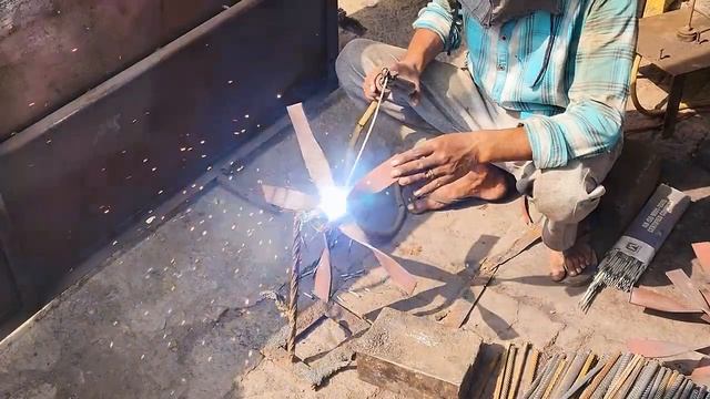 Как в Индии изготавливают шины,диски и тележки смотреть онлайн