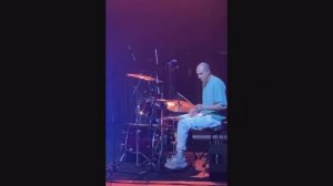 Преподаватель по классу барабанов на концерте Live Arena со звездами российской эстрады