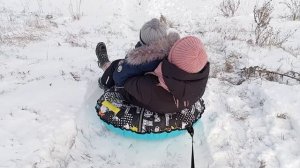 Катание на ватрушке