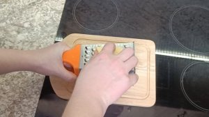 Как эффективнее натирать продукты на терке
