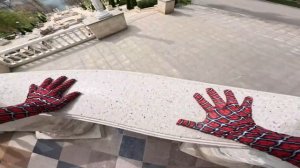 CRAZY GIRL WANTS TO KISS SPIDER-MAN 😍😘 @Celpan (Parkour POV Love Best)