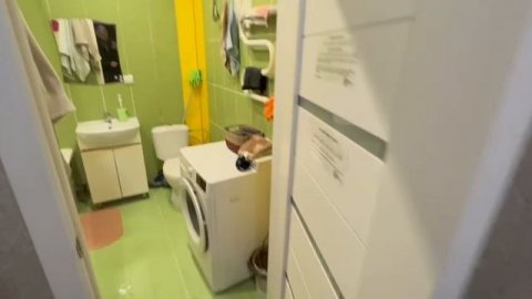 Продажа двухкомнатной квартиры город Калининград 89052490758