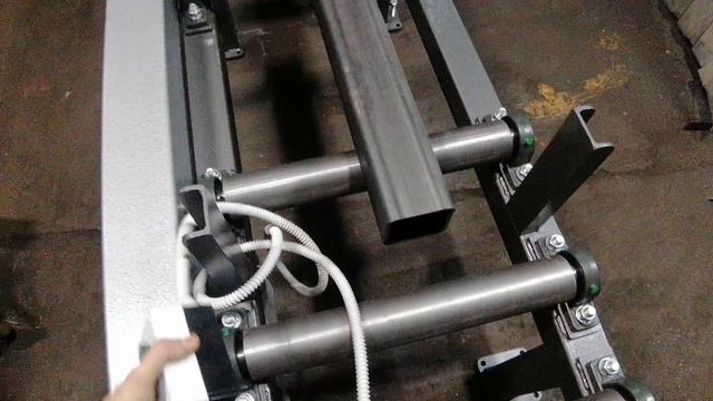 Рольганг для ленточнопильного станка