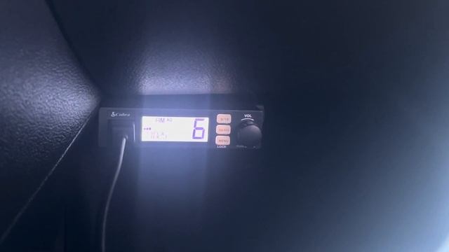 Random CB chatter with new Cobra 19 mini смотреть онлайн