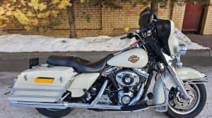 Видеообзор Harley Davidson Electra Glade 1450 2006