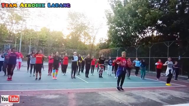 Cintaku Sekuat Tiang Listrik - Selvie Kitty | Zumba | Dangdut смотреть онлайн