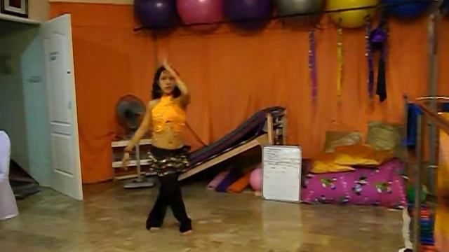 Practice Beginner Belly Dancing Level 2:2nd take(1min17sec)(Wellness In Life, Makati City) смотреть онлайн