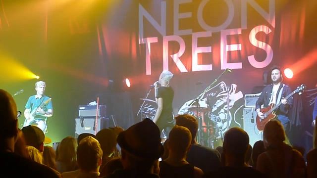 Neon Trees - Everybody Talks - Venue, Vancouver July 26, 2012 смотреть онлайн