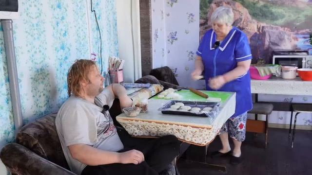 Готовлю целыми днями чтобы прокормить сына Сама пенсионерка устала Он все ест и ест БЕЛЯШИ ДОМАШНИЕ